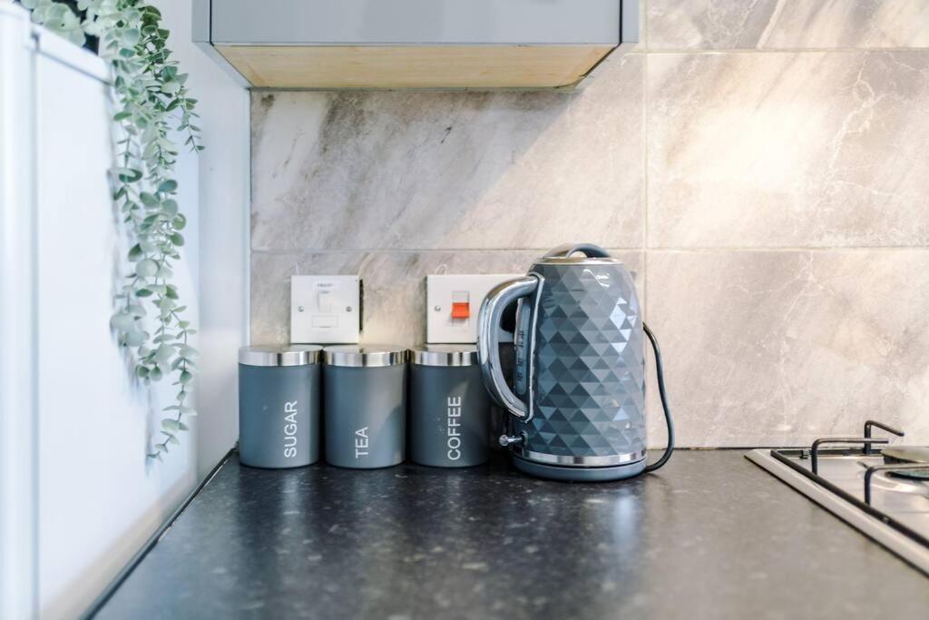 Oakleigh House By Prime Apartment